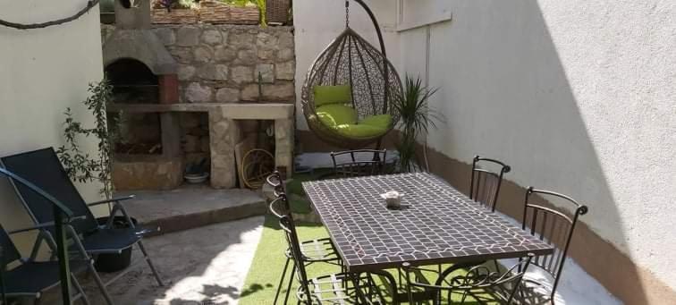 Angie Old Town With Jacuzzi Vila Split